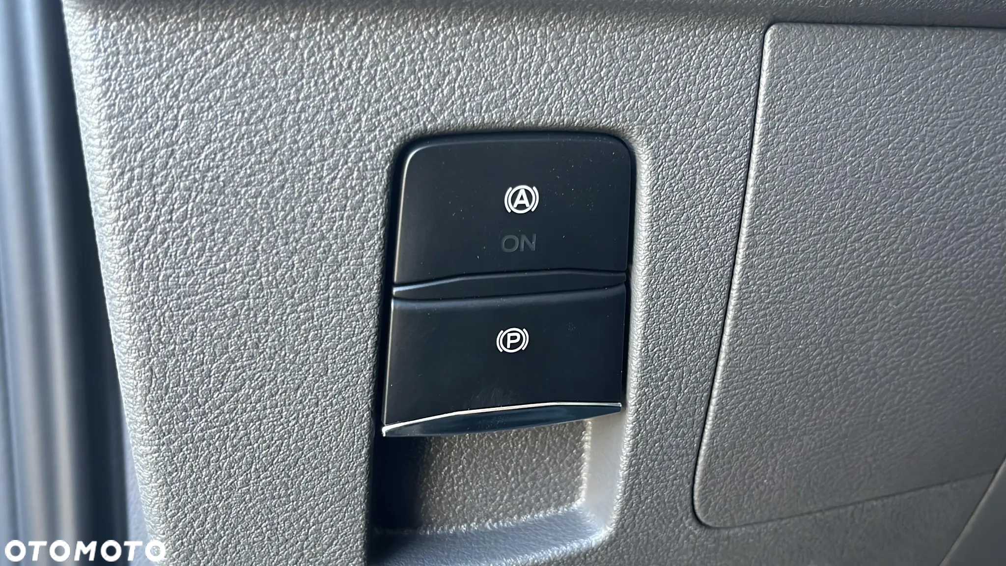 Ford E-Transit - 14