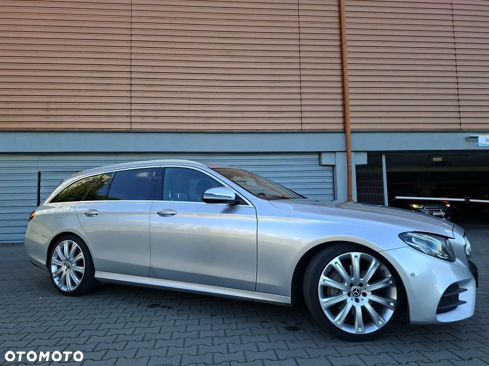Mercedes-Benz Klasa E 220 d 9G-TRONIC AMG Line - 19