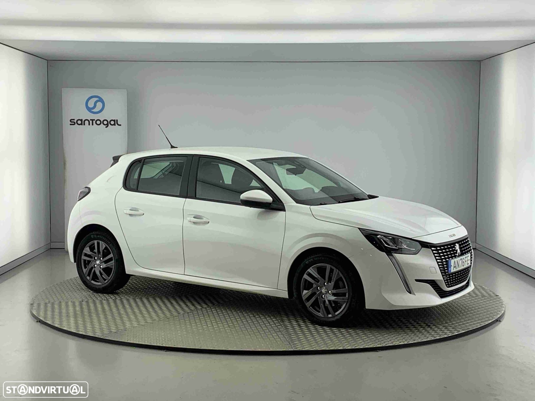 Peugeot 208 1.2 PureTech Active Pack - 1