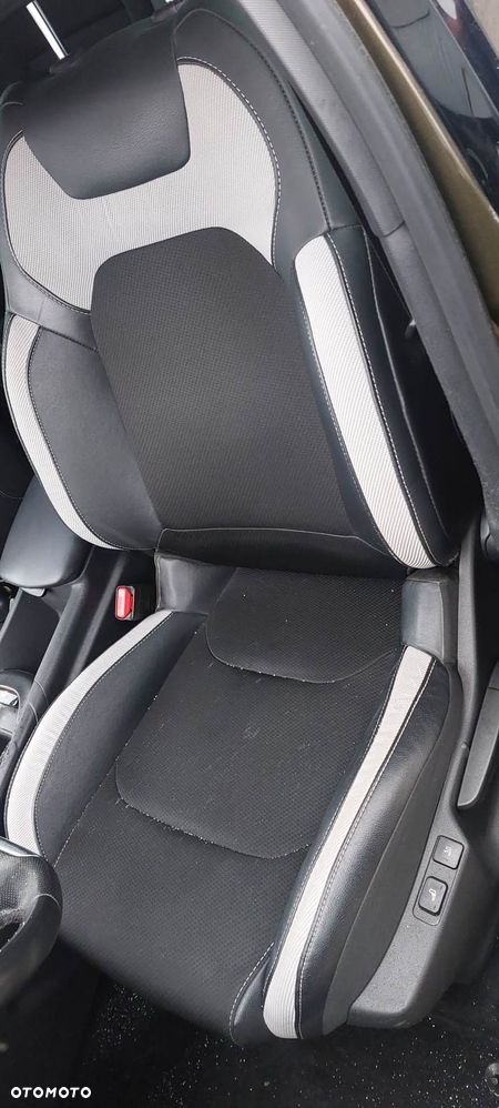 Citroen ds4 1,6 ehdi rozrusznik - 6