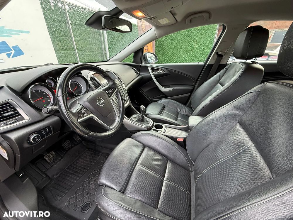 Opel Astra 1.6 Cosmo - 11