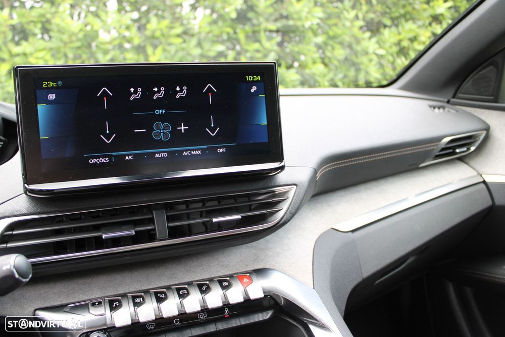 Peugeot 3008 1.6 Hybrid GT e-EAT8 - 19