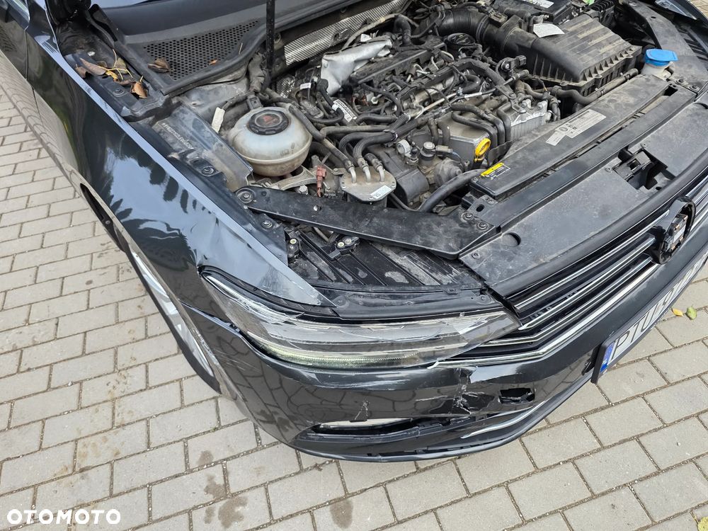Volkswagen Passat - 9