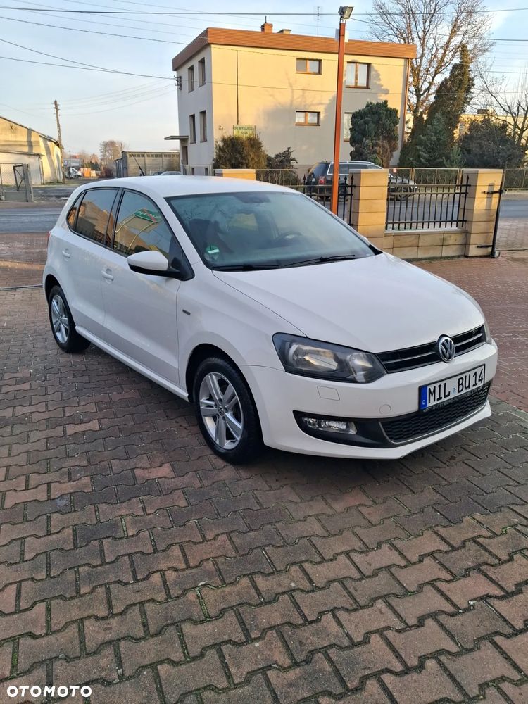 Volkswagen Polo - 1