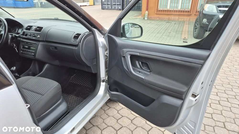 Skoda Roomster 1.4 16V Ambition - 16