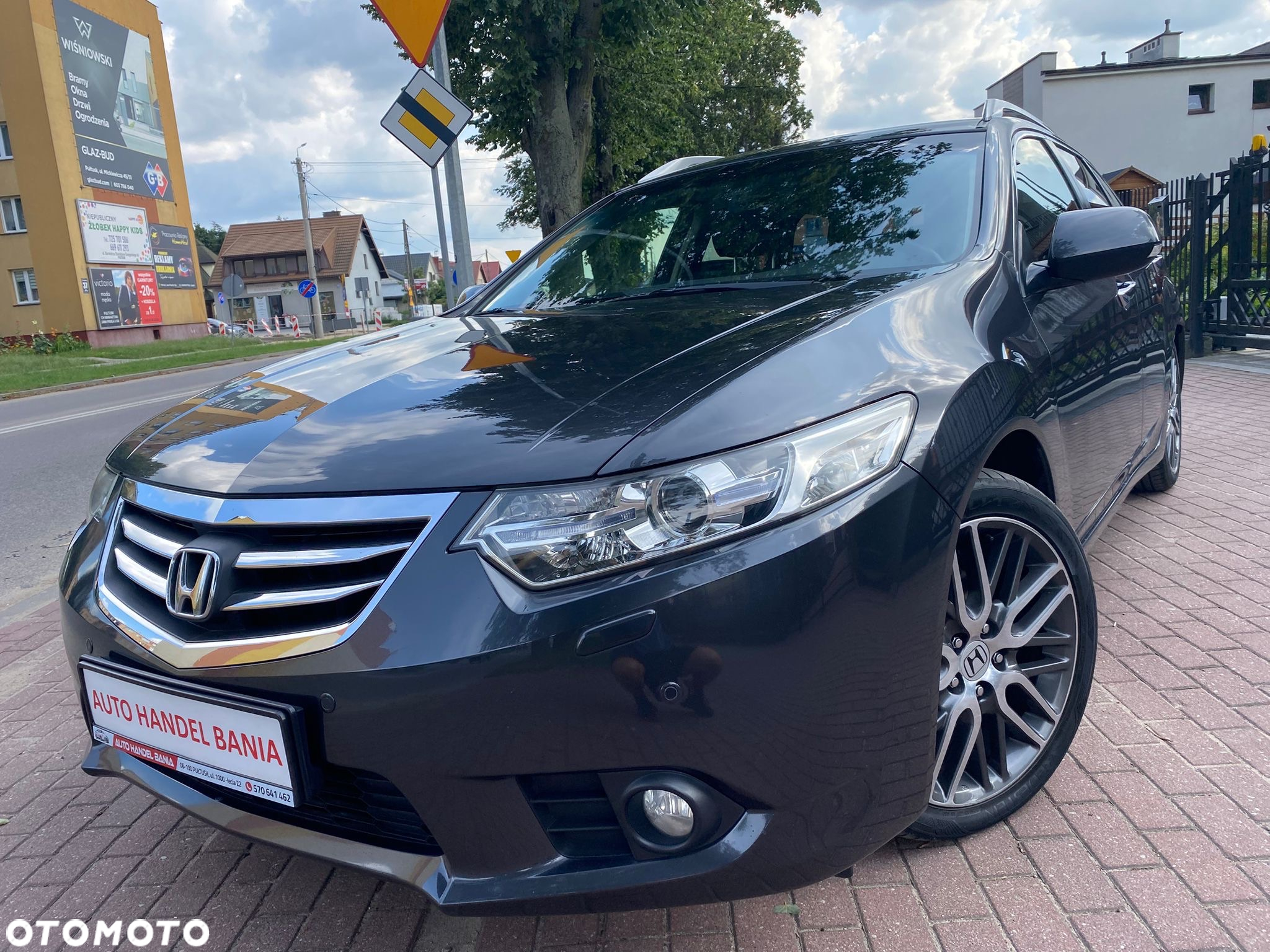 Honda Accord 2.0 Elegance - 2