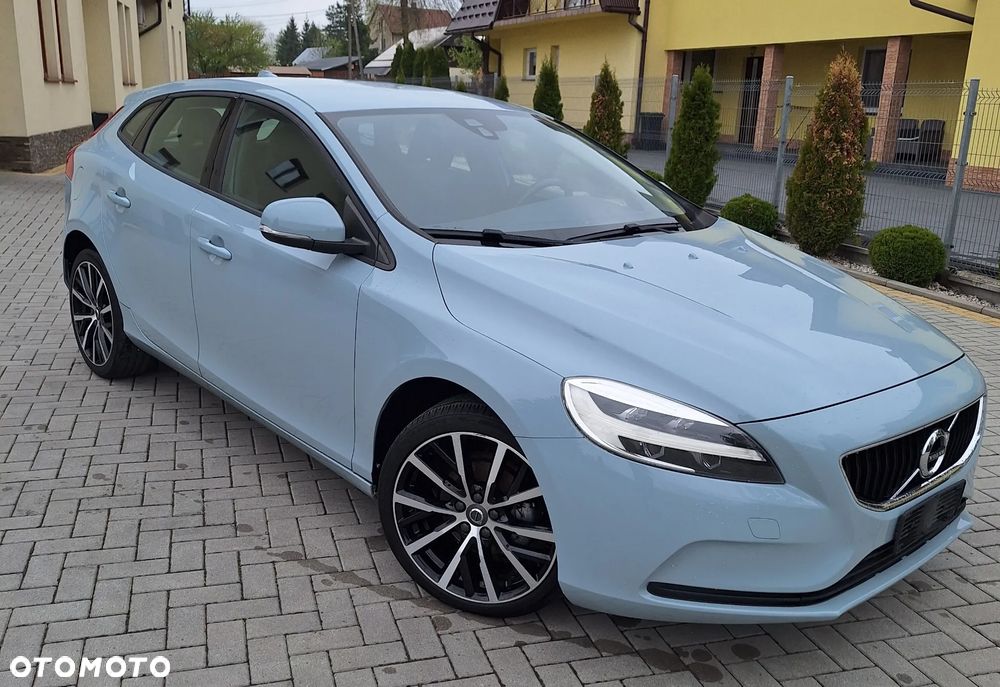 Volvo V40 D2 Momentum - 12