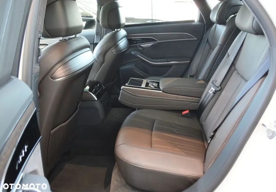 Audi A8 - 33
