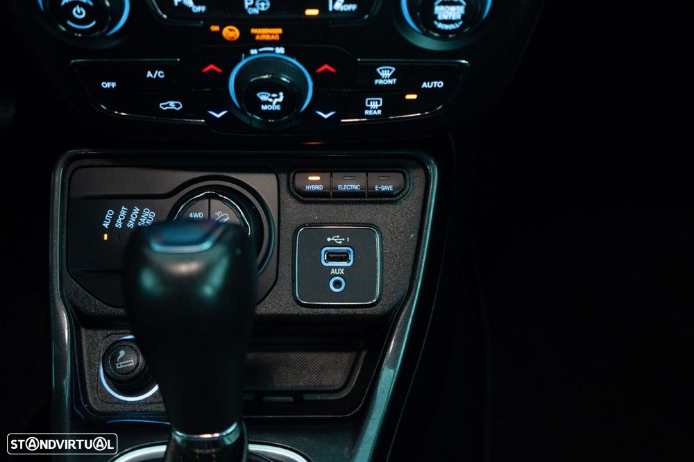 Jeep Compass - 27