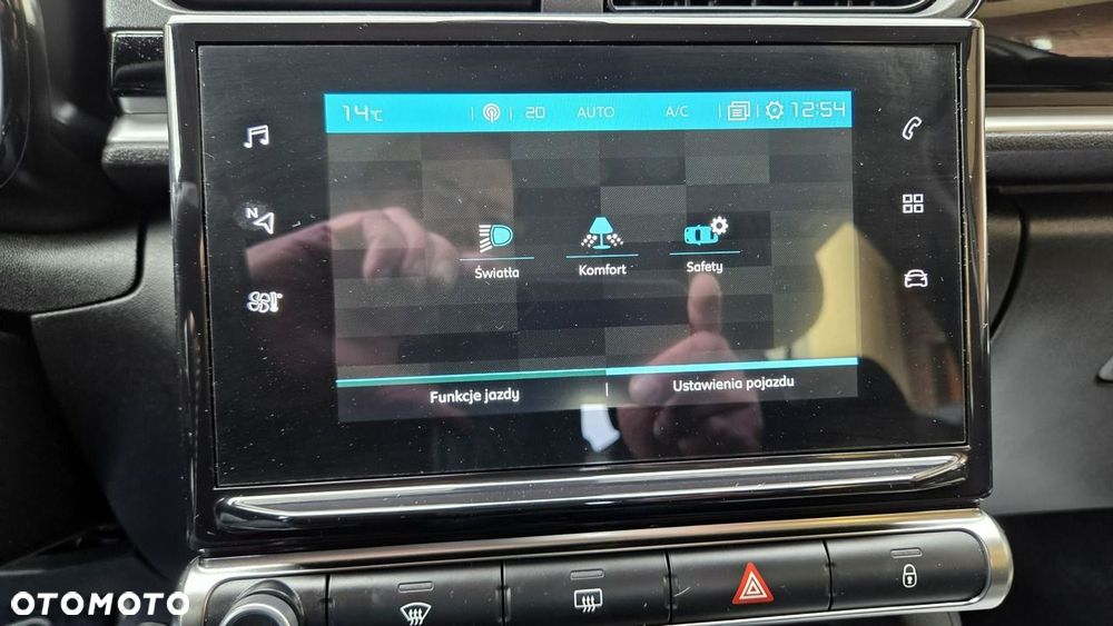Citroën C3 1.2 PureTech Shine - 26