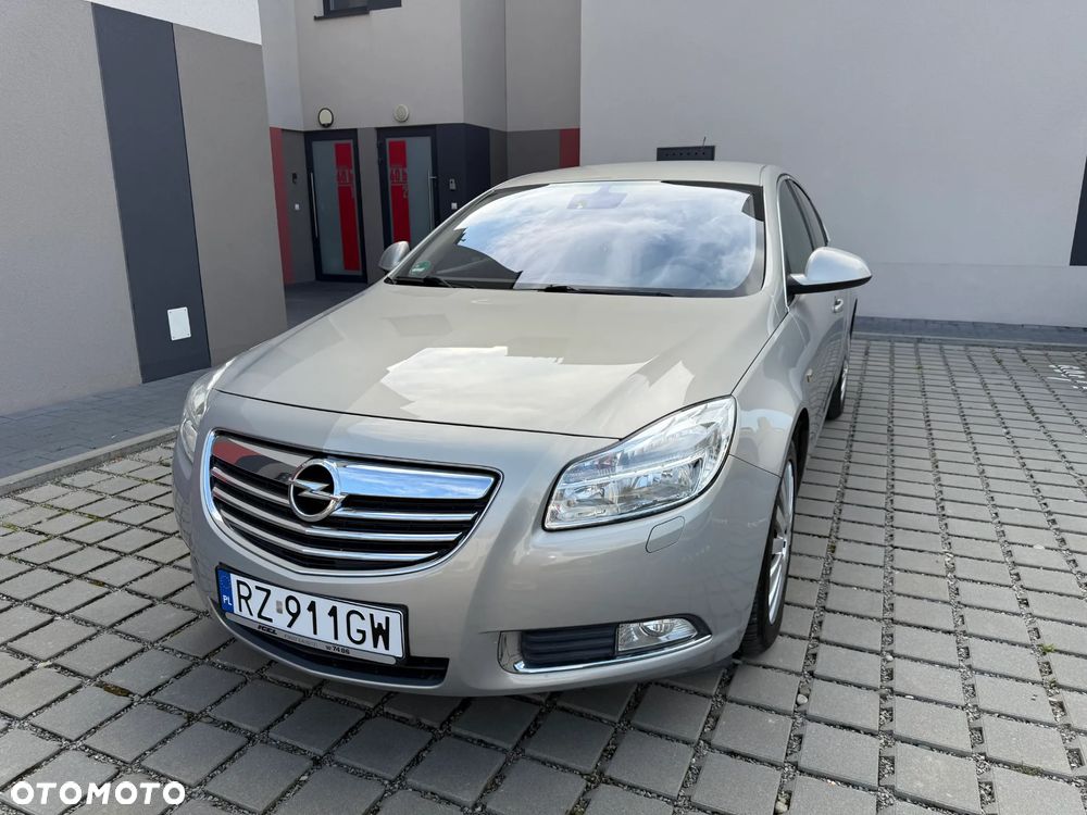 Opel Insignia 2.0 T Edition - 9