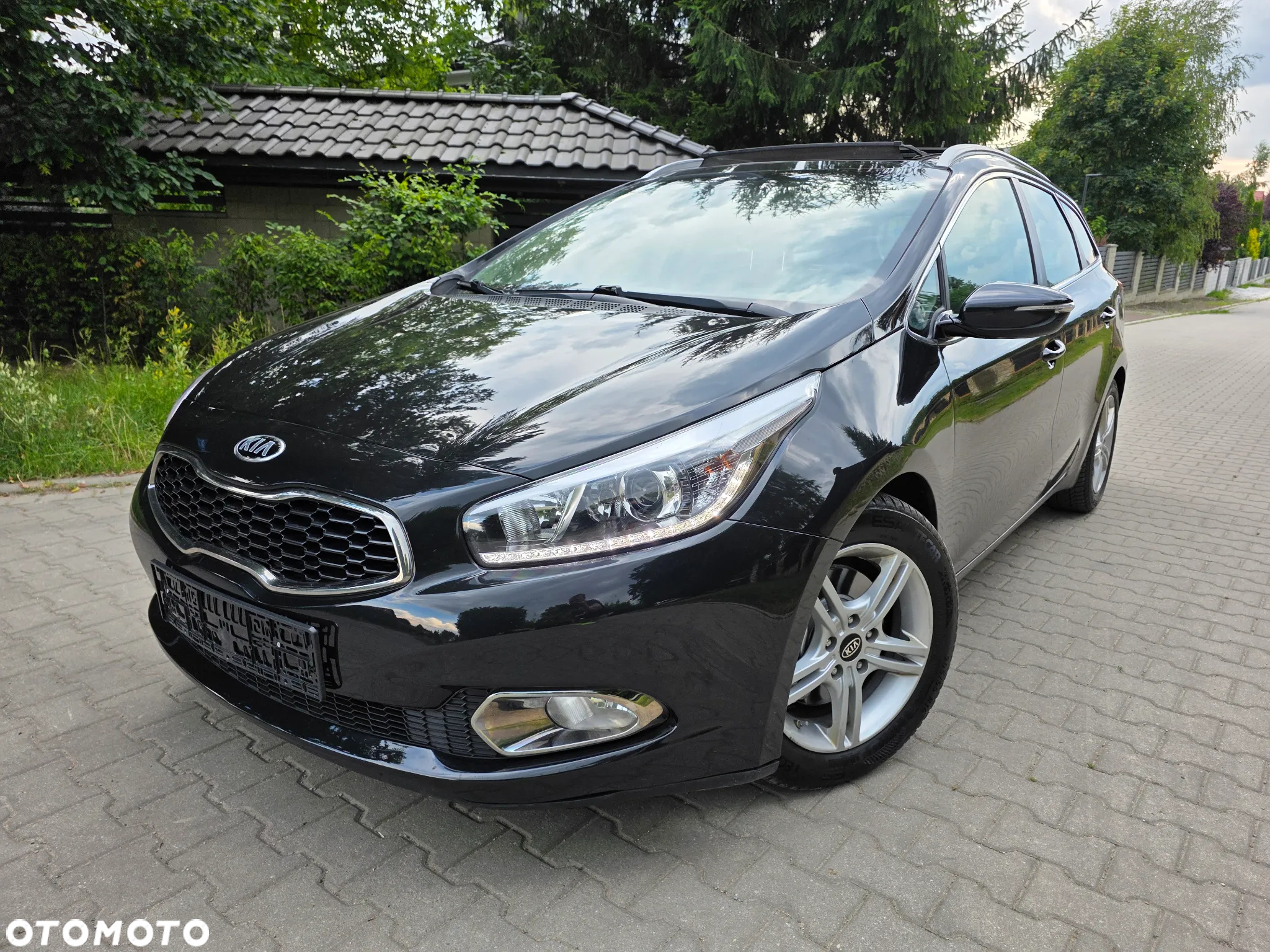 Kia Ceed 1.6 GDI Fifa World Cup Edition - 13