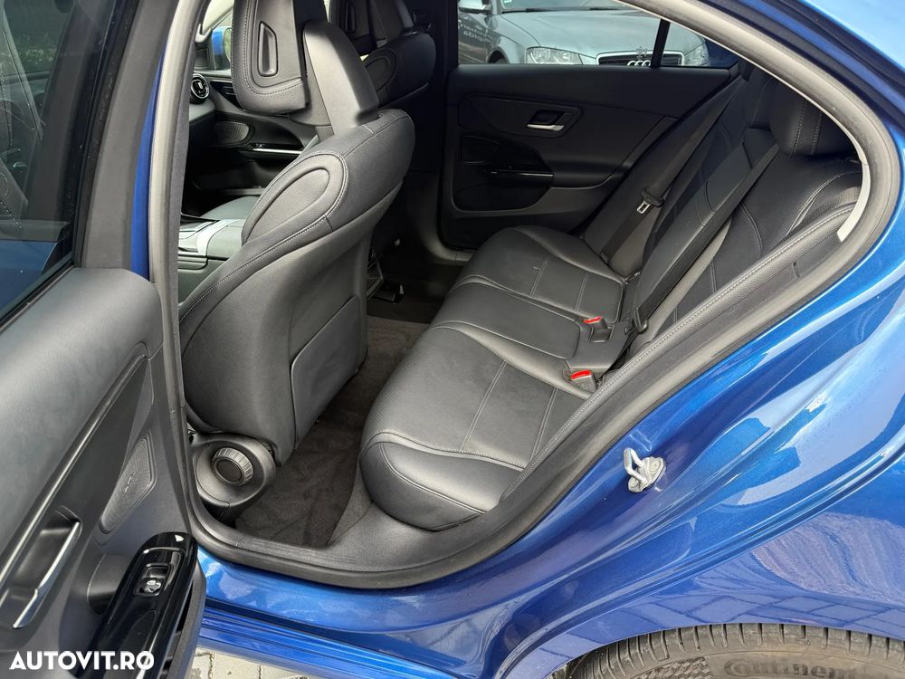 Mercedes-Benz C 200 d MHEV - 8