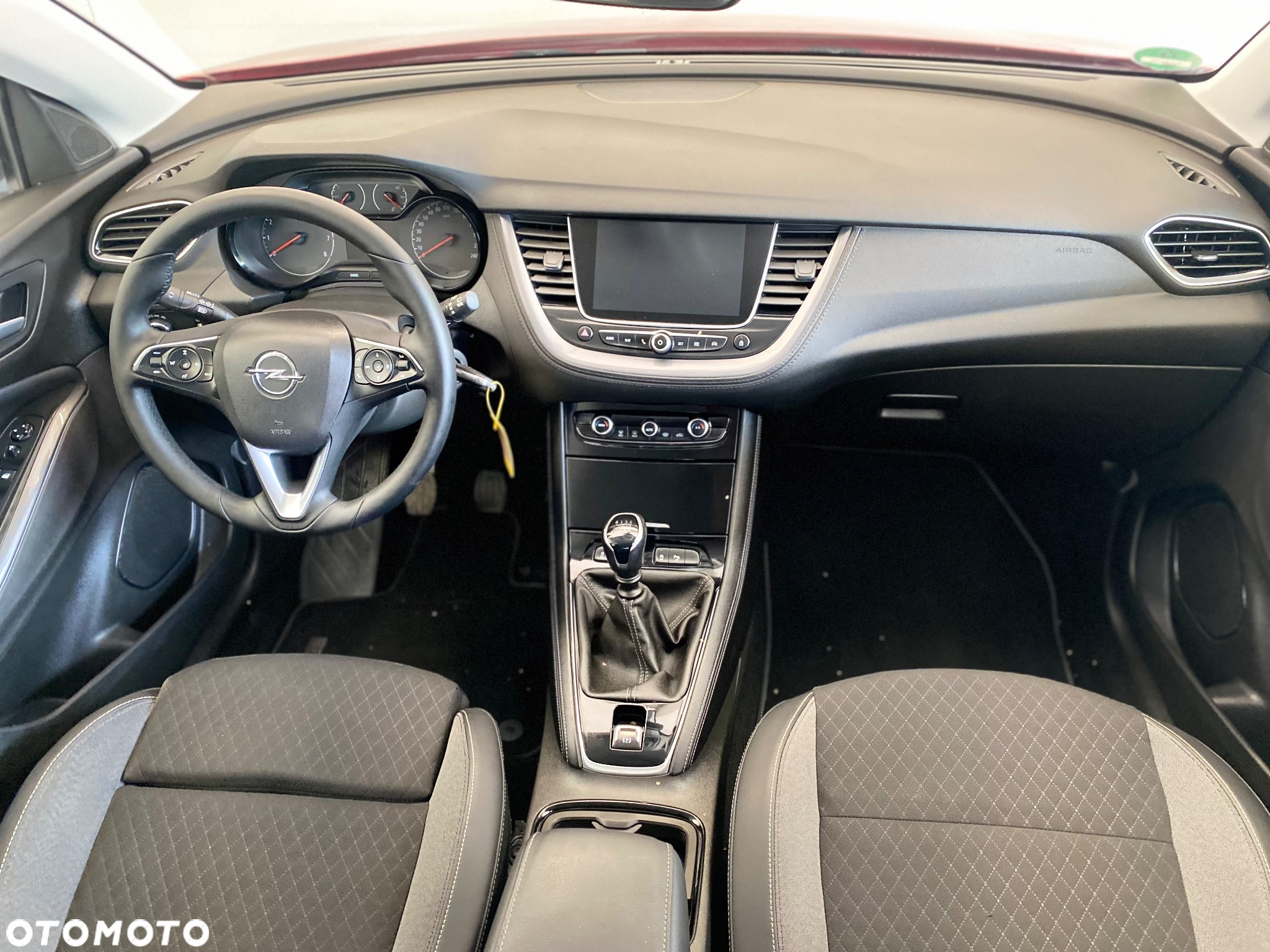 Opel Grandland X 1.5 D Start/Stop INNOVATION - 11