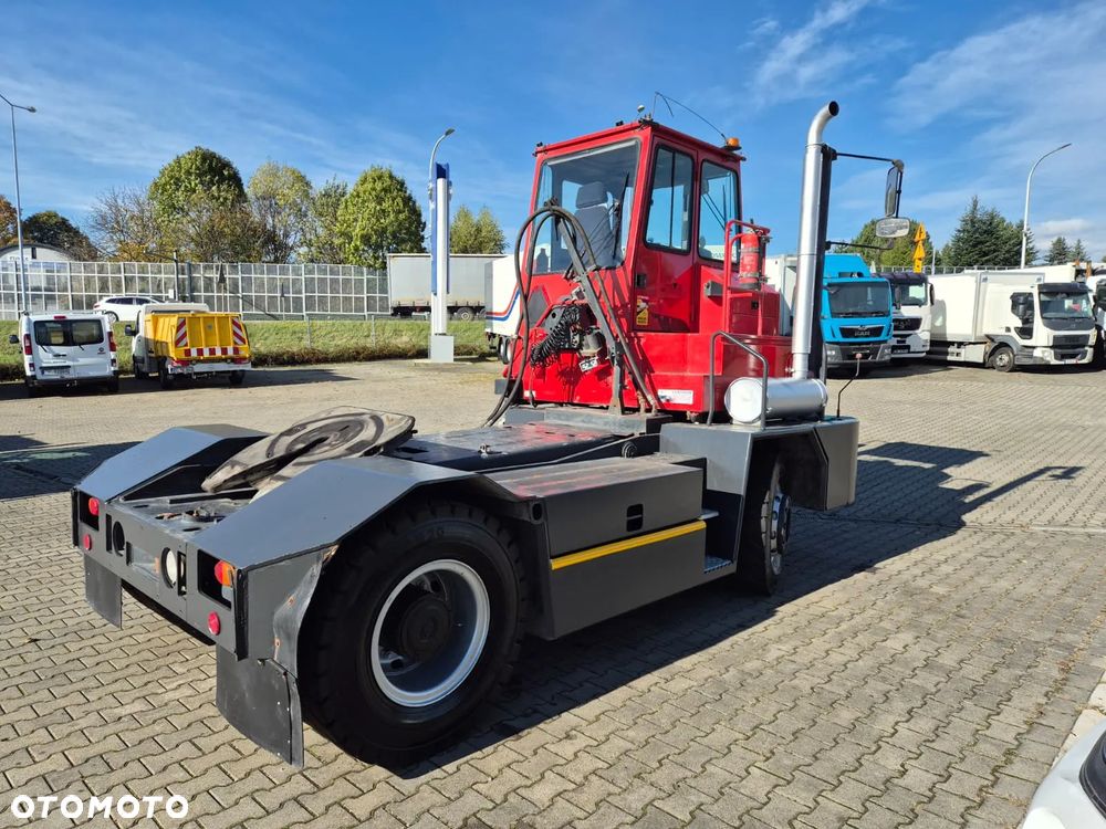 Inny KALMAR TR618I / 4X4 / CIĄGNIK TERMINALOWY / SUPER STAN / NISKIE MOTOGODZINY / OBRACANY FOTEL / NOWE OPONY PRZÓD / SUPER STAN - 9