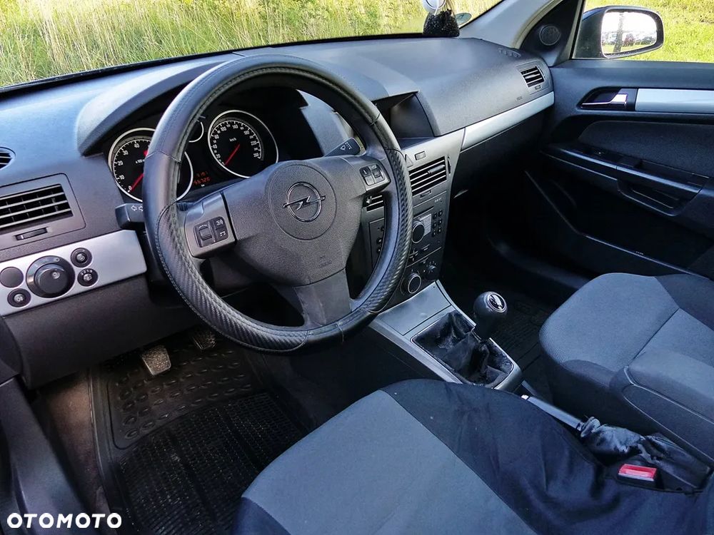 Opel Astra 1.4 Enjoy - 18