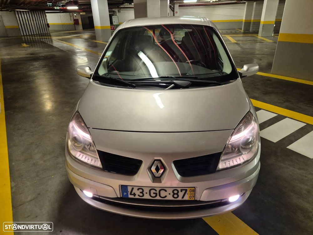 Renault Scénic 1.5 dCi Privilège Luxe - 6
