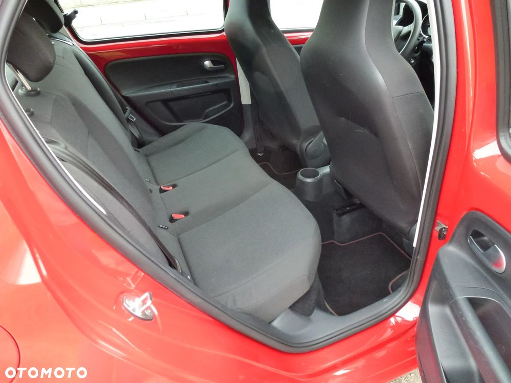 Volkswagen up! Standard - 6