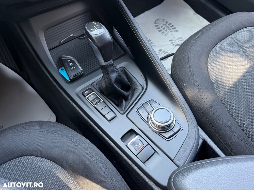 BMW X1 sDrive18d Aut. - 19