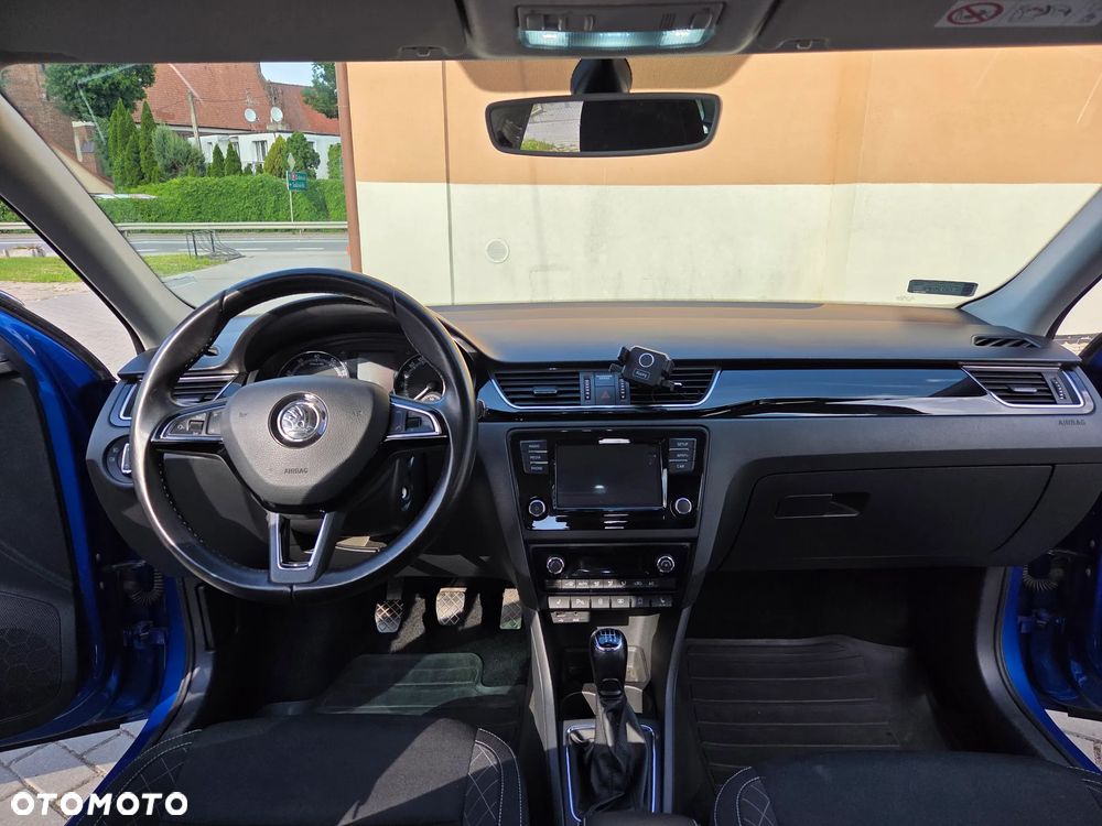 Skoda RAPID 1.0 TSI Style - 8