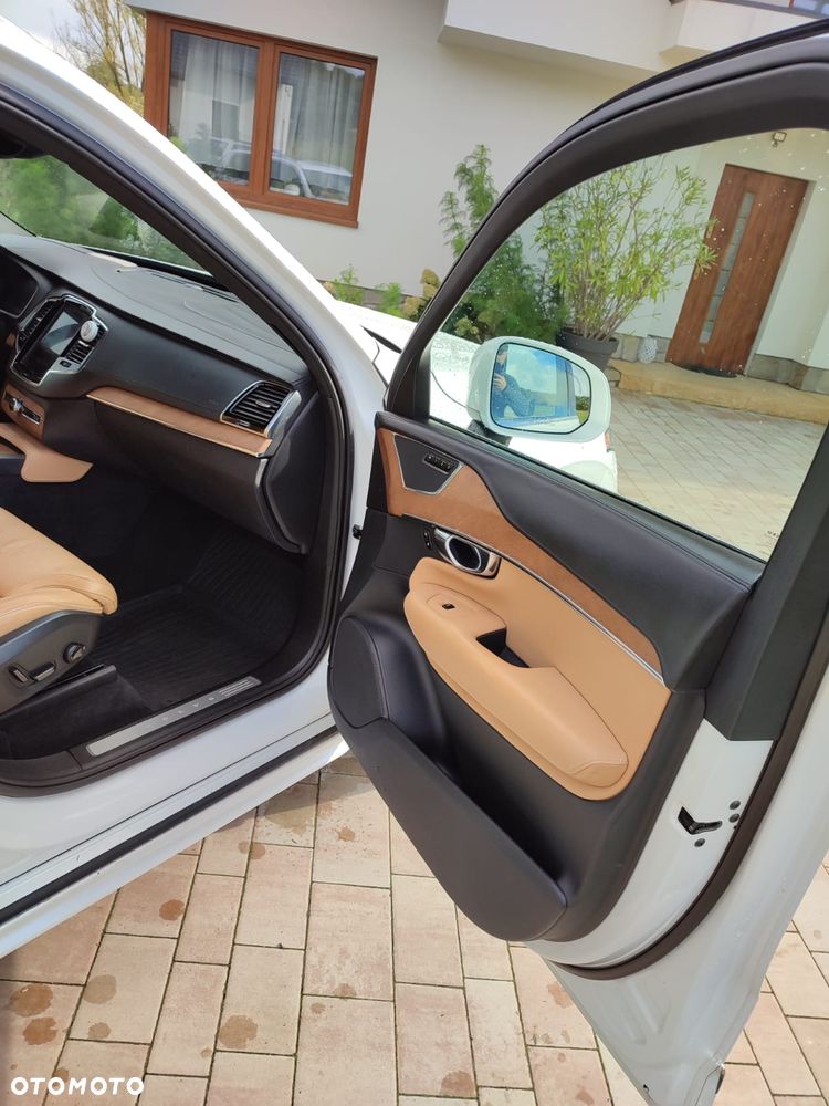 Volvo XC 90 - 11