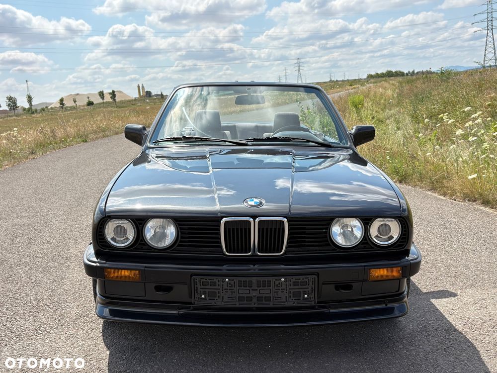 BMW Seria 3 320i - 8