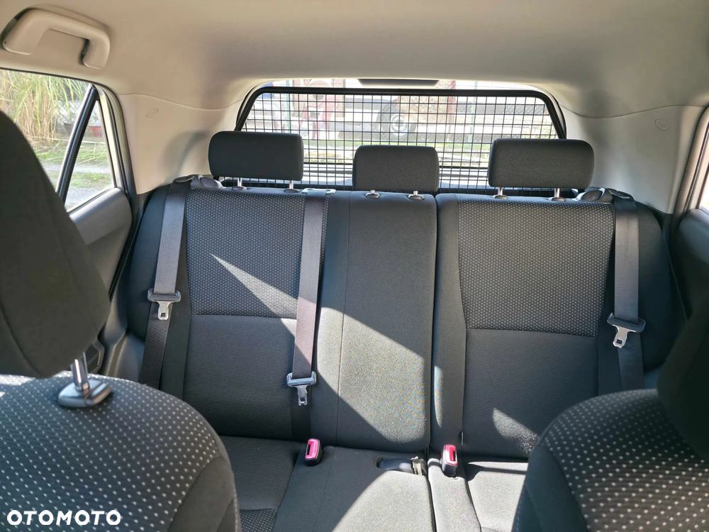 Toyota Auris - 10