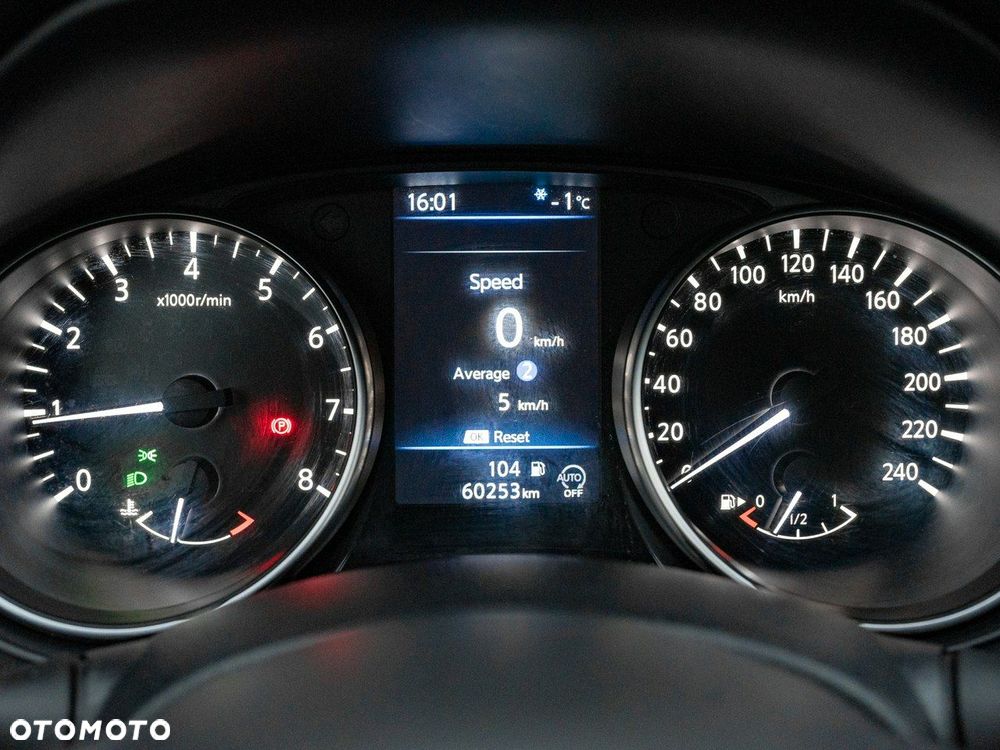 Nissan Qashqai 1.3 DIG-T Acenta - 16