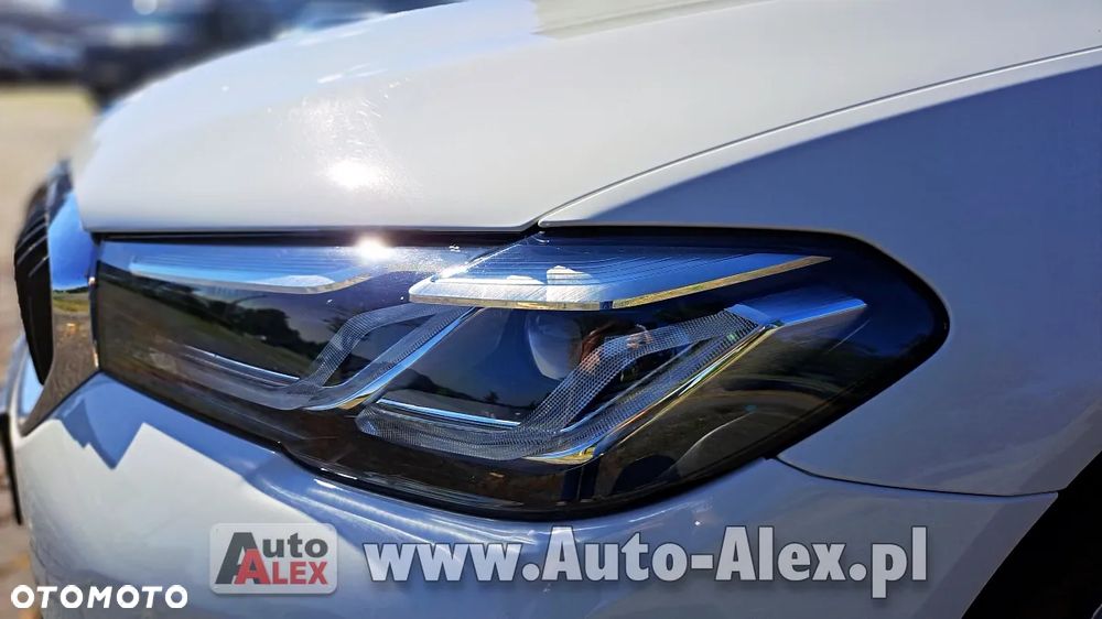 BMW Seria 5 518d - 16