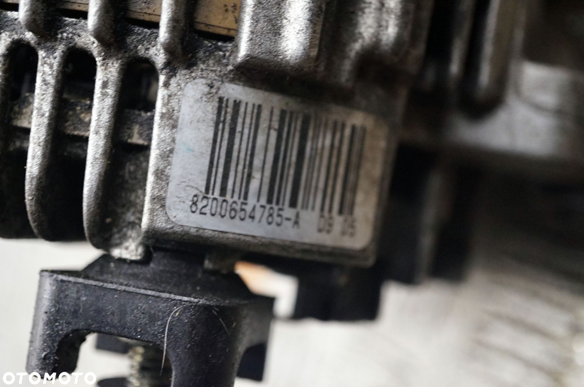 ALTERNATOR LAGUNA III PH1 2.0 DCI 8200654785 RENAULT 2007-2012 - 6