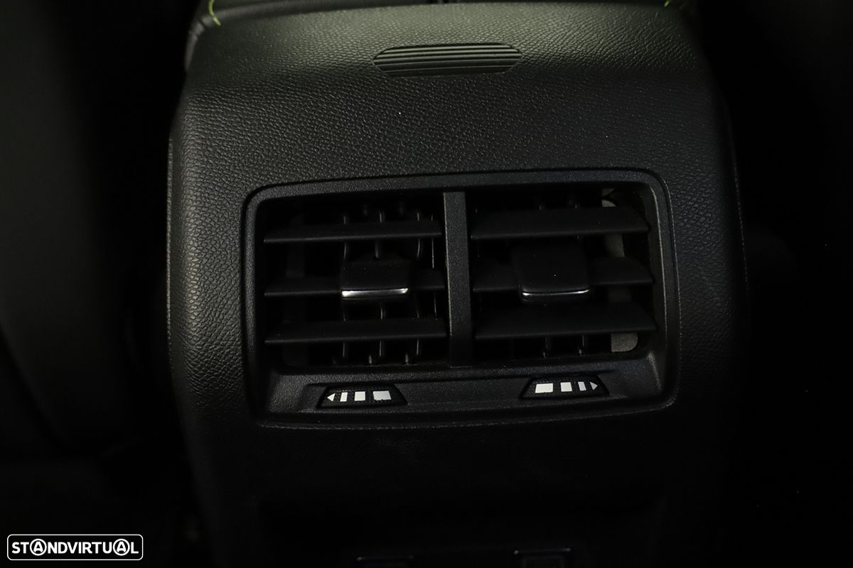 Peugeot 308 SW 1.2 PureTech GT EAT8 - 23