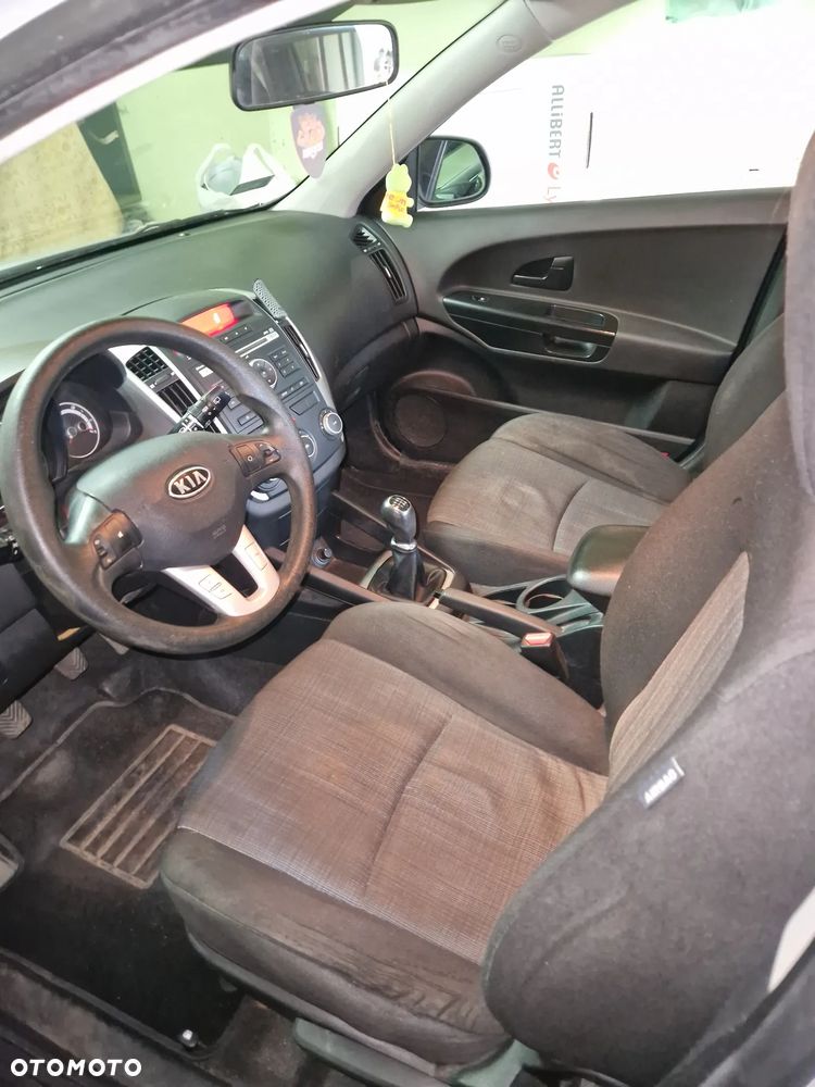 Kia Ceed 1.6 Crdi S - 6