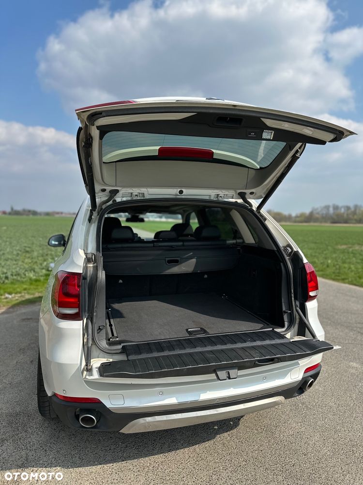 BMW X5 xDrive30d Sport-Aut - 7