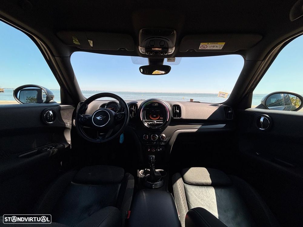 MINI Countryman Cooper D - 10