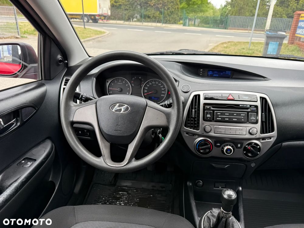 Hyundai i20 1.25 Classic + - 18