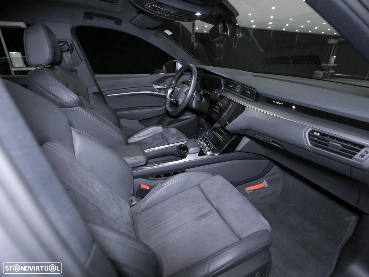 Audi e-tron 55 quattro Advanced - 9