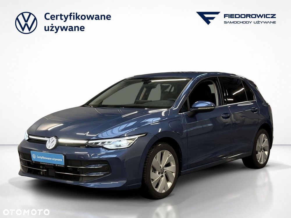 Volkswagen Golf - 2