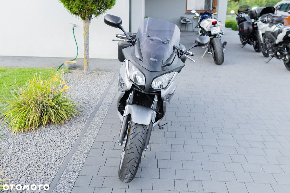 Honda CBF - 6