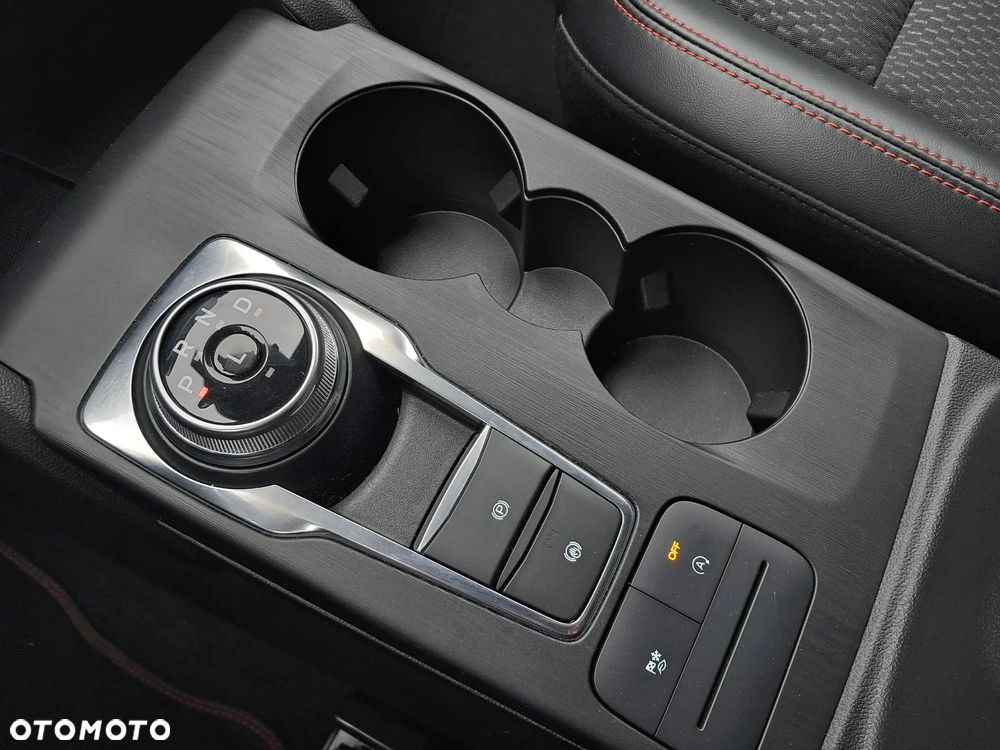 Ford Escape 2.0 EcoBoost AWD Titanium - 24