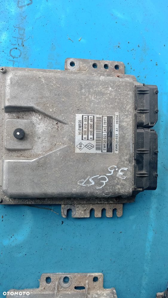 Sterownik silnika Renault Espace IV 4 3.5 V6 – 8200610654 / 8200610687