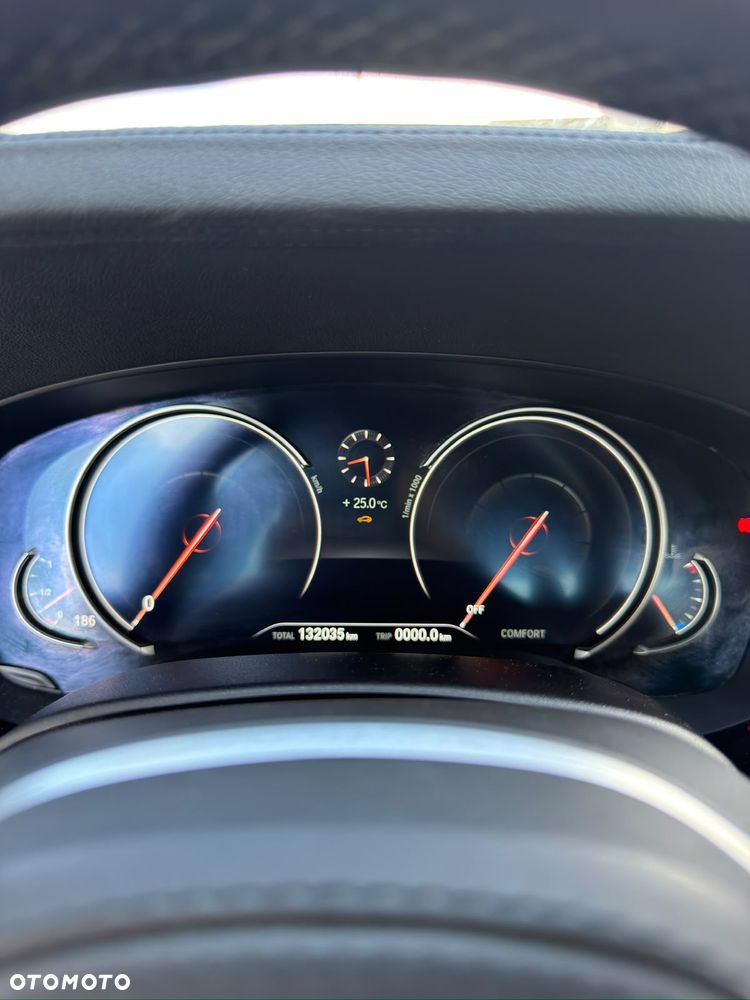 BMW Seria 5 - 23