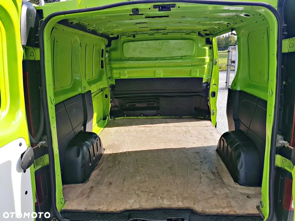 Renault TRAFIC - 11