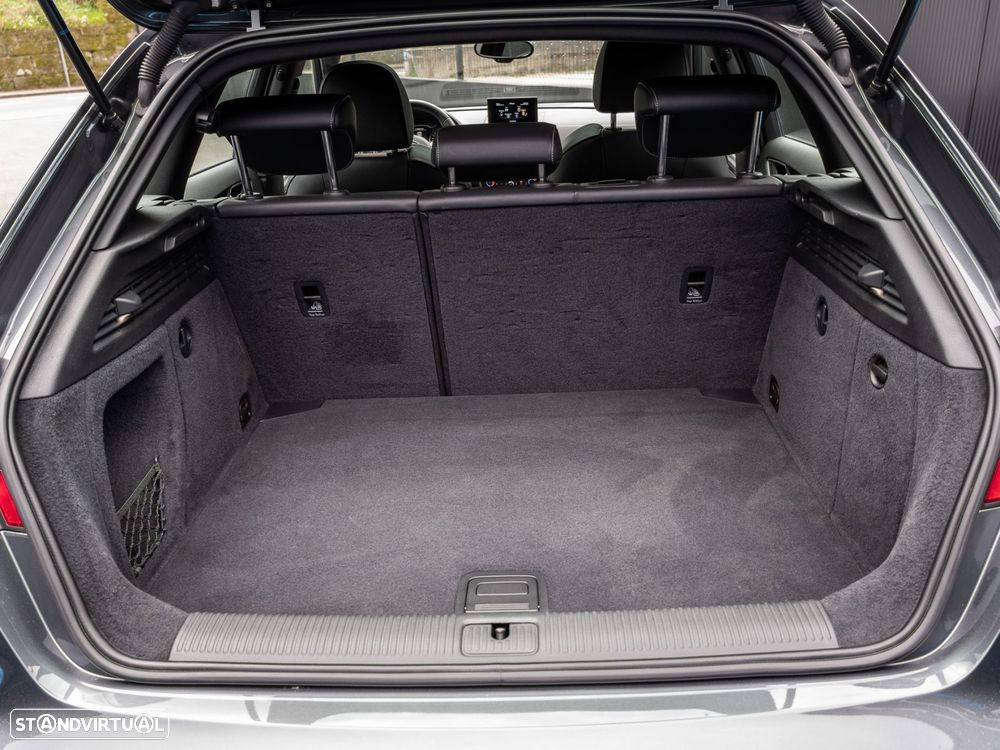 Audi A3 Sportback 2.0 TDI S-line S tronic - 35