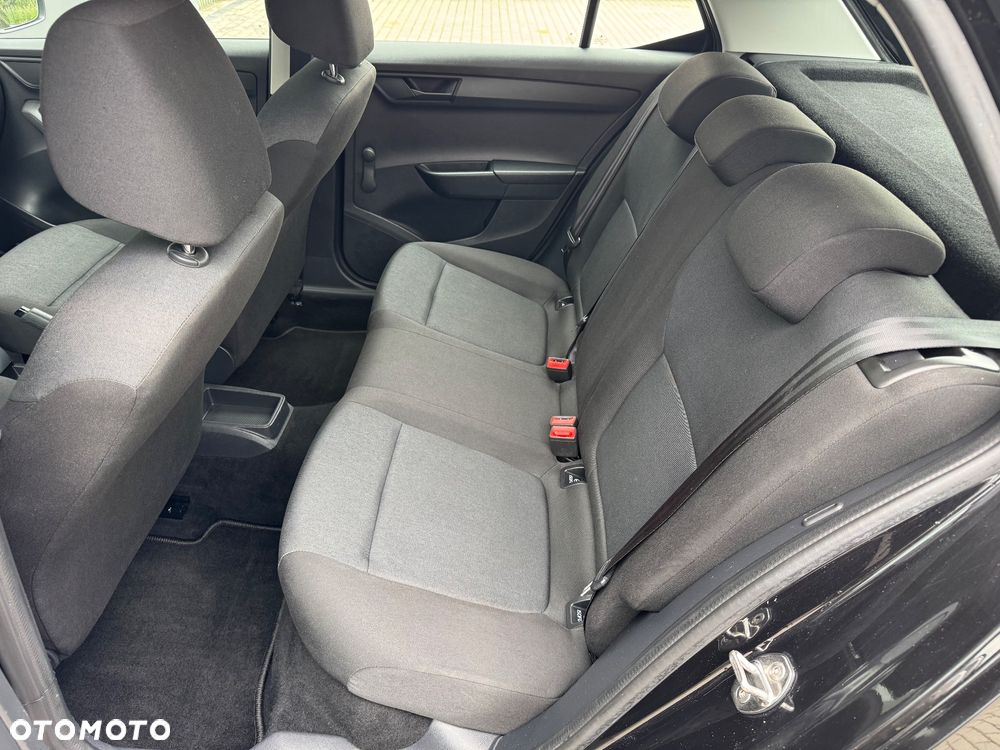 Skoda Fabia 1.0 MPI Clever - 18