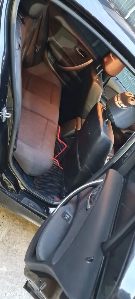 BMW Seria 1 116i - 35