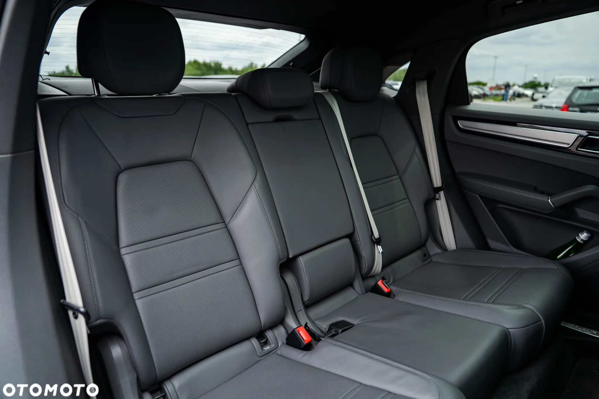 Porsche Cayenne ver-coupe-e--hybrid-platinum-edition - 25