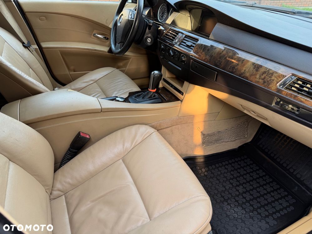 BMW Seria 5 - 33
