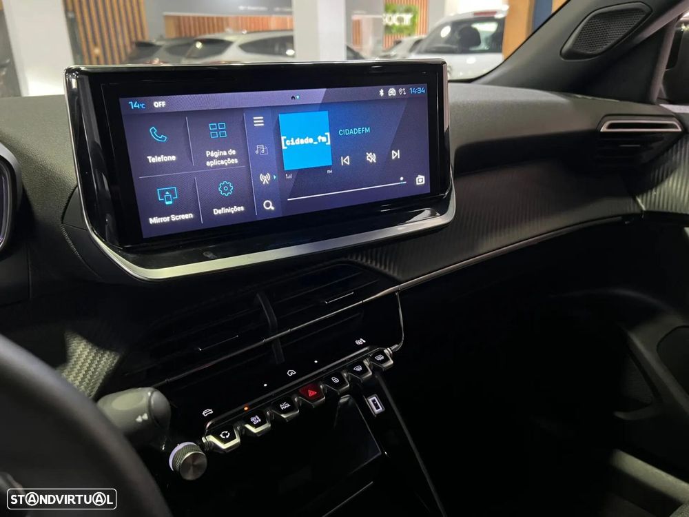 Peugeot 2008 1.2 Hybrid Allure e-DCS6 - 22