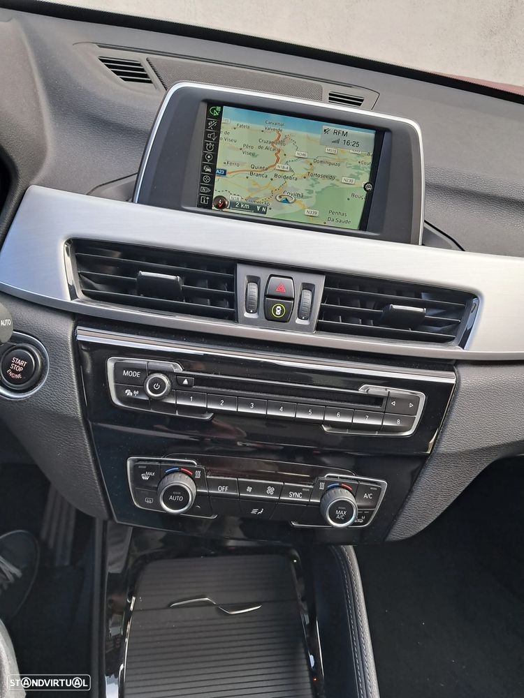 BMW X1 xDrive18d xLine - 15