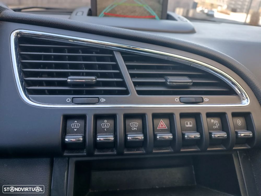 Peugeot 3008 1.6 BlueHDi Allure EAT6 - 21